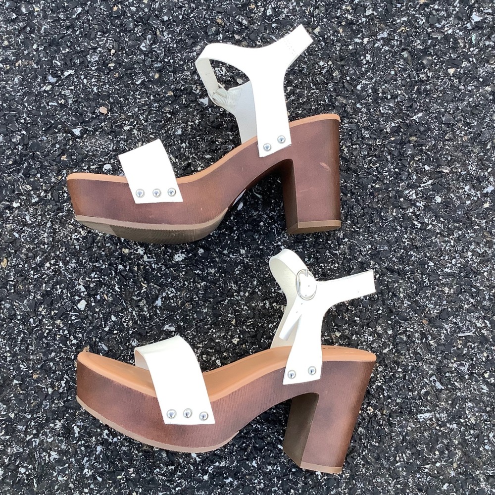 Torrid White Double Strap Wood Block Heel Platform Sandals Womens‎ 8W 12712491 - Picture 11 of 16